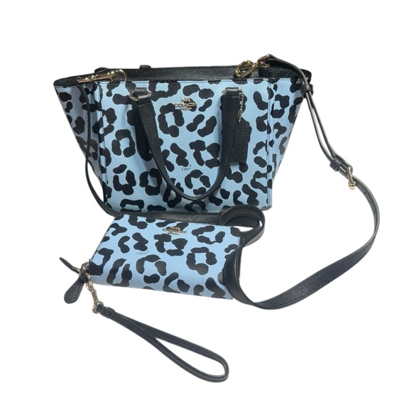 Coach Blue and Black Leopard Print Tote and Wristlet Set - Picture 2 of 12